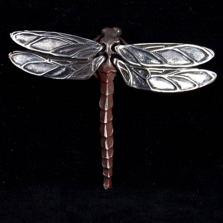 Art Deco Dragonfly hänge i Sterling Silver och Shibuichi för wholesale av Tiger Tiger Beads LLC