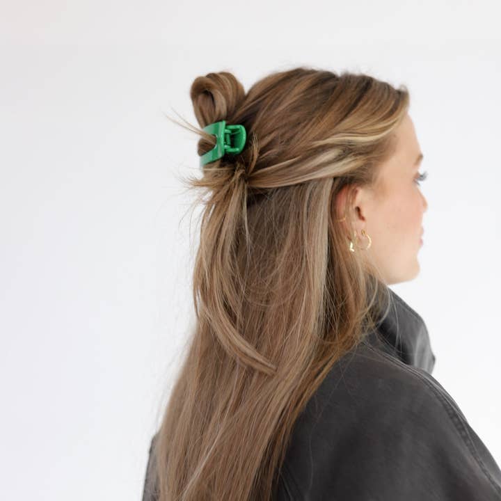 KAXI - Wholesale Hair Clip - Women's - OVERSIZED LAY DOWN CLAWS ( 33 COLORS )97