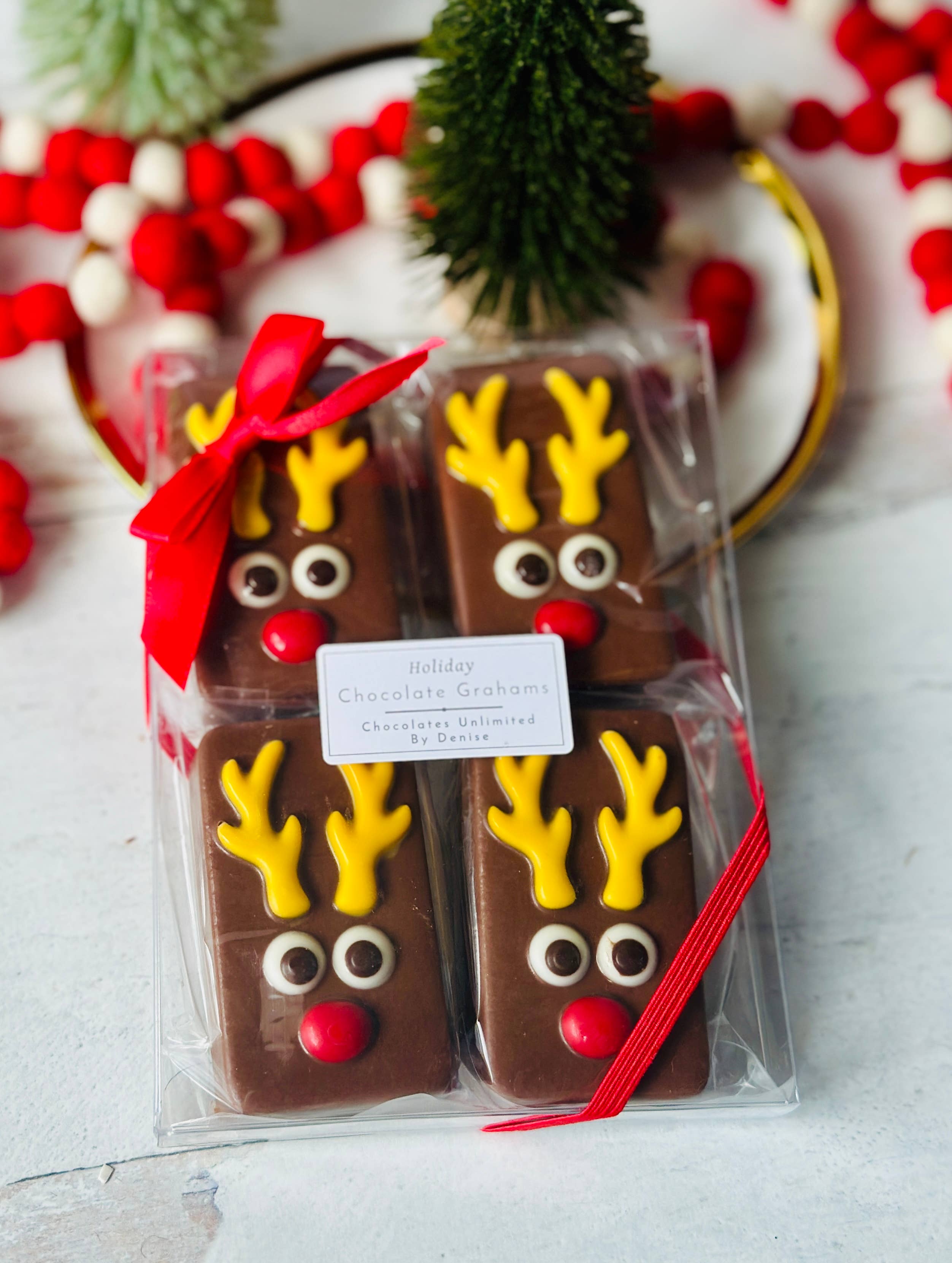 Chocolates Unlimited by Denise - Wholesale Chocolate Covered Sweets - Reindeer Inside Out Smore 6