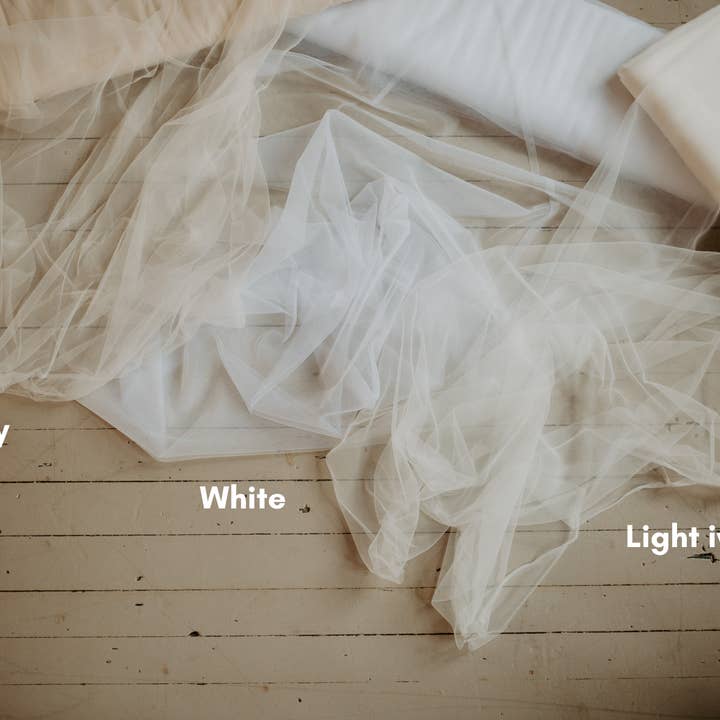 Ruffled Rose Veils - Wholesale Veil – Women’s - Soft Scattered Pearl Wedding Veil9