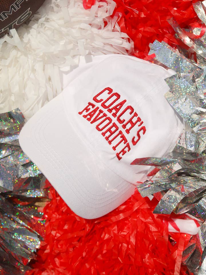 F+S : CASQUETTE DE JOUR DE MATCH PRÉFÉRÉE DE L'ENTRAÎNEUR pour la vente par FRIDAY + SATURDAY