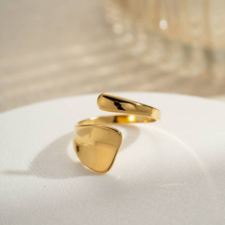 COSMOS - Wholesale Cocktail/Statement Ring - Open ring in gold or silver with modern freeform shapes2