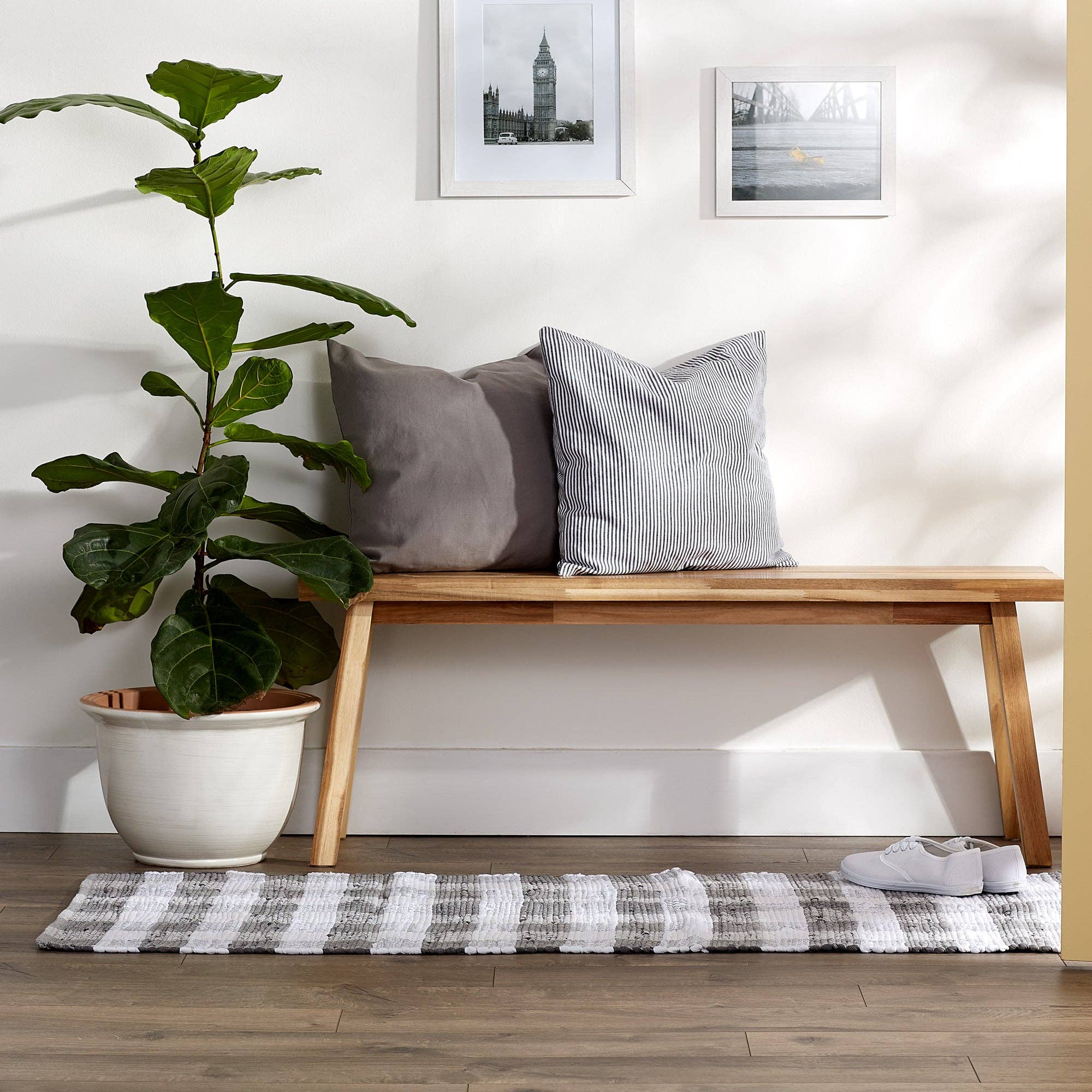 Welcome Home Unbeatable Deals - Wholesale Area Rug - Gray & White Buffalo Check Rag Rug 2Ft 3Inx6Ft3