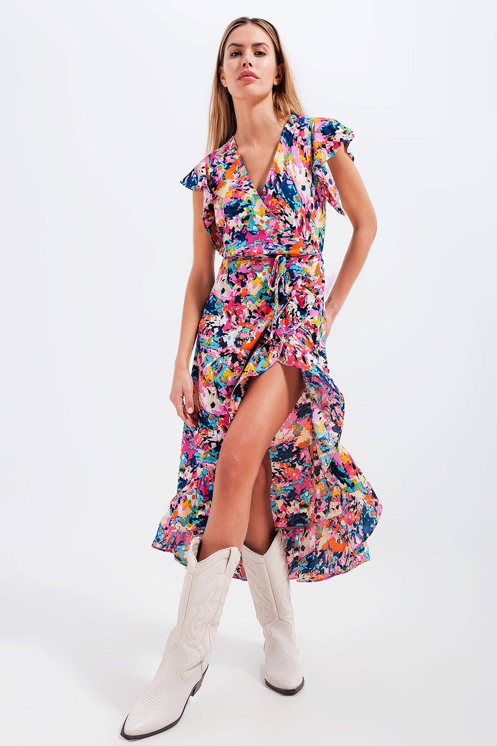 Blu Maxi abito a portafoglio con volant a fiori blu in vendita all'ingrosso su Faire0