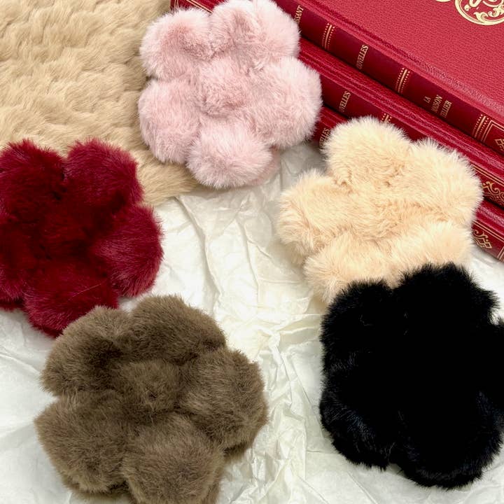 BYREN | ÉLINE L'ATELIER - Wholesale Hair Accessories Set - Women's - Faux fur hair clip YH205YJ4