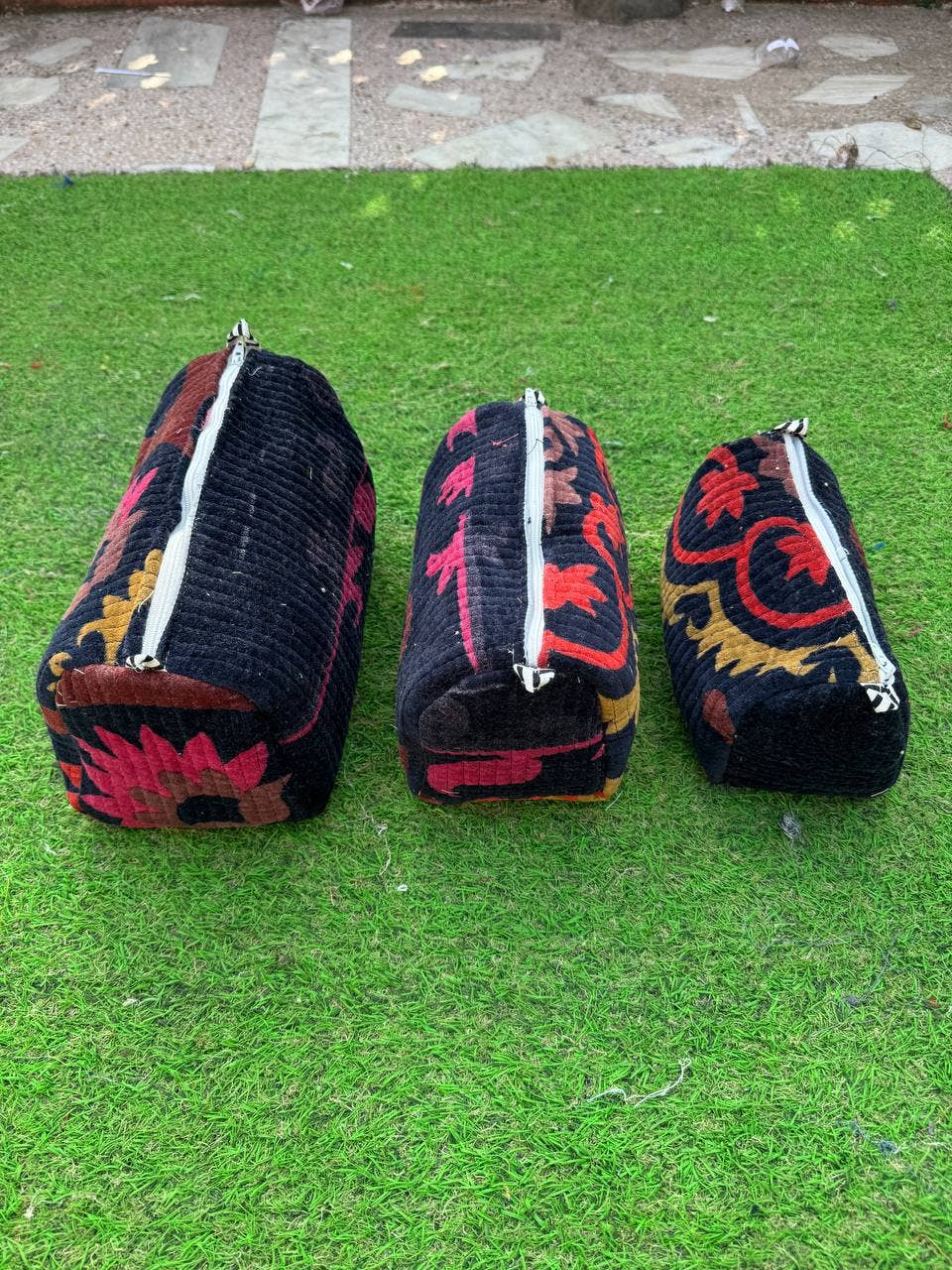 GYPSY STUDIO - Wholesale Makeup/Cosmetic Bag - Velvet 3 pcs Toiletry Bag set Makeup, cosmetics Bags4