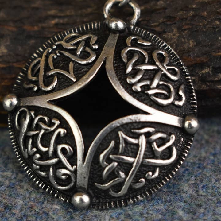 Petney Cross Celtic Pendant for wholesale by Asgard