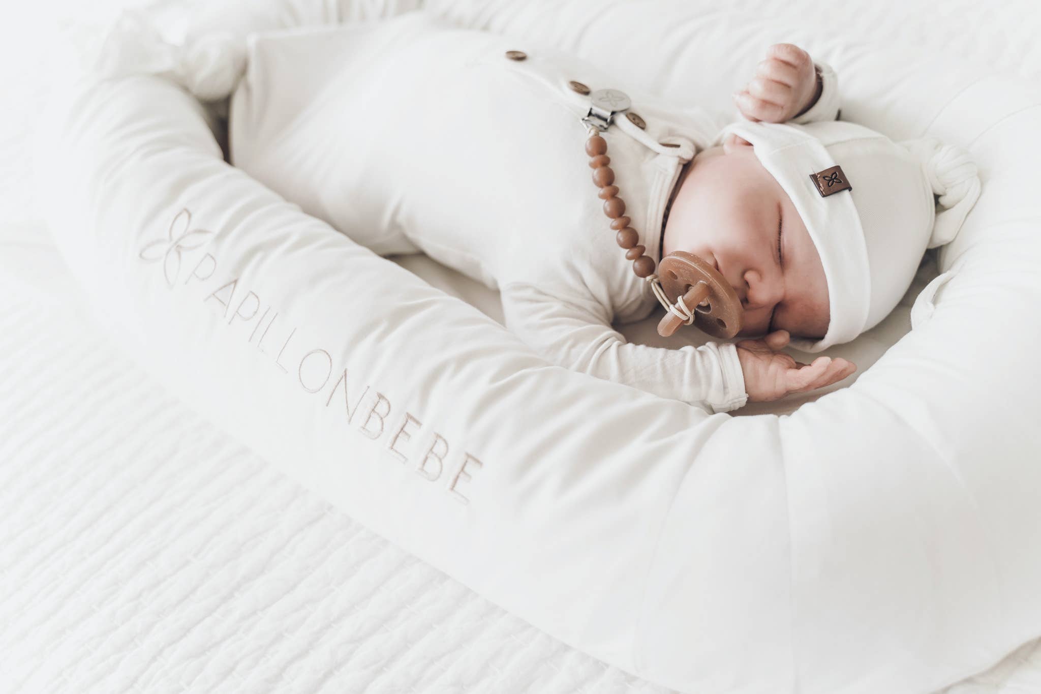 Papillon Bebe – wholesale Lounger – Baby – Cocoon + | Baby lounger, travel4