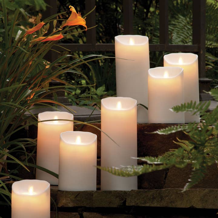 Napa Home & Garden - Wholesale Flameless Candle - Lightli Moving Flame Outdoor Pillar 3.5" X 7"1