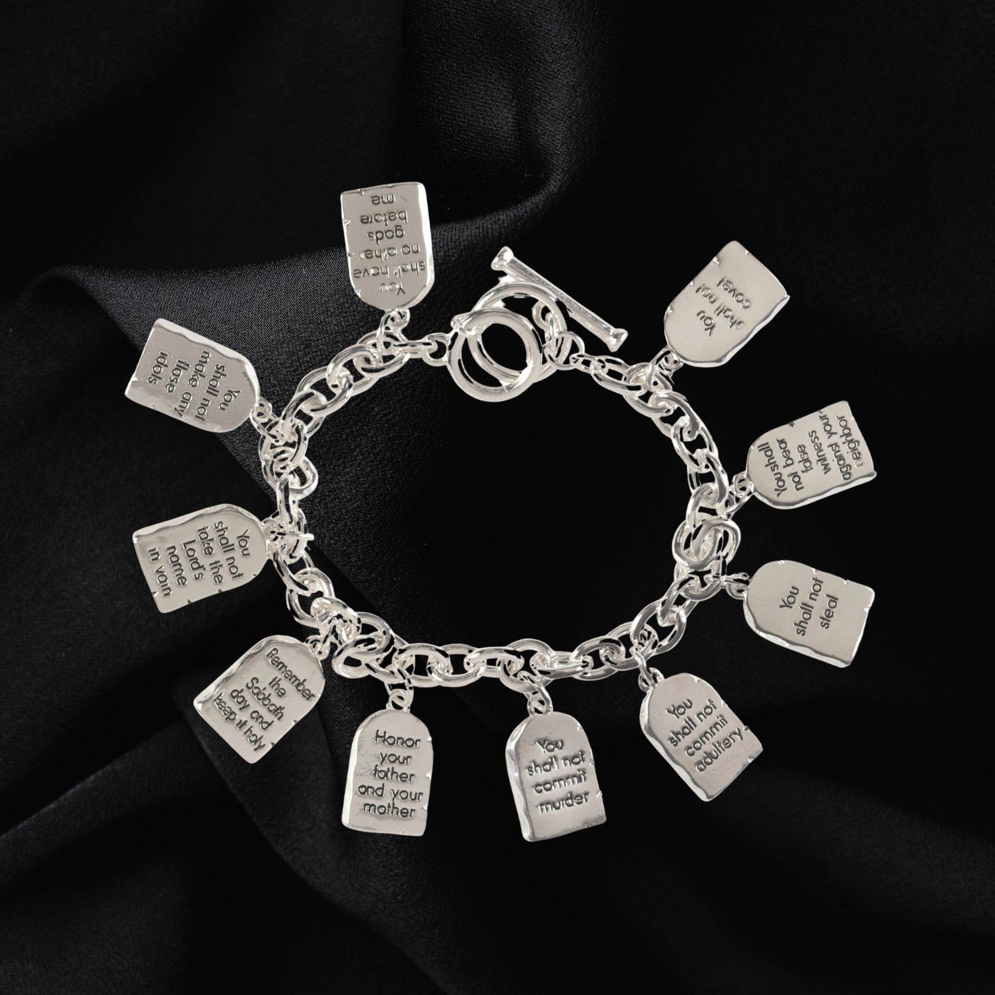 Dicksons – wholesale Charm/dangle bracelet – Bracelet 10 Commandments Oval Links1