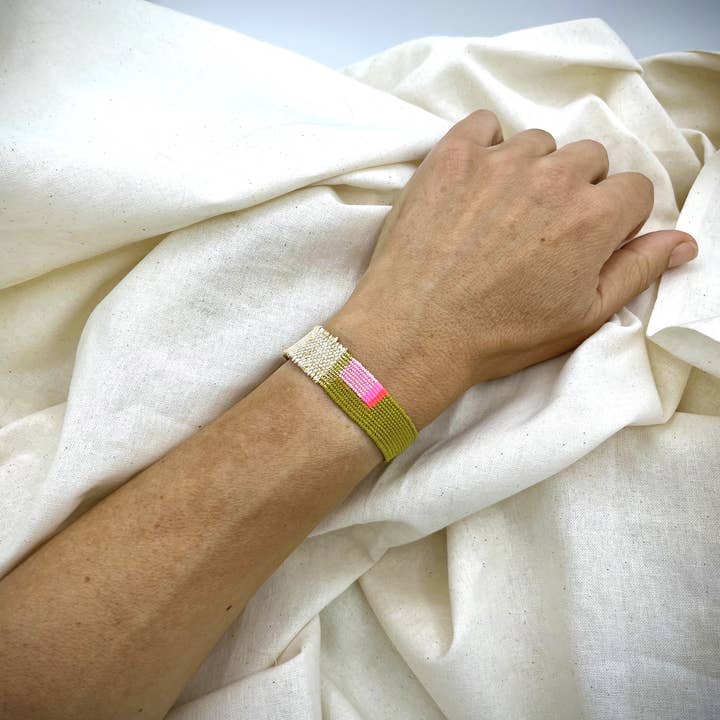 MURAVITO - Wholesale Woven/Braided Bracelet - UPBEAT 033