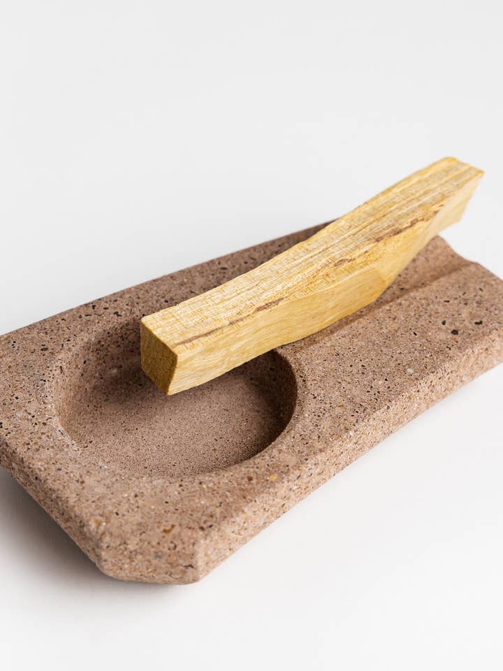 CONCRETE PALO ASHTRAY for wholesale by NATURAL BY HAGELSIEB