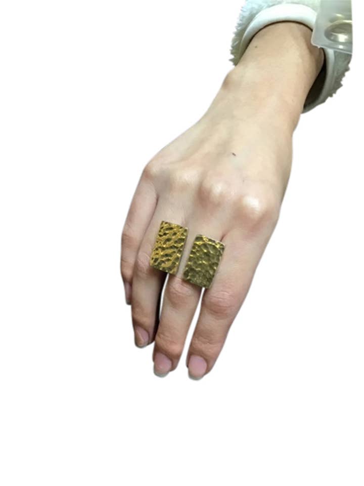 Anillos Double Fashion de latón para venta al por mayor de Harkiss Designs