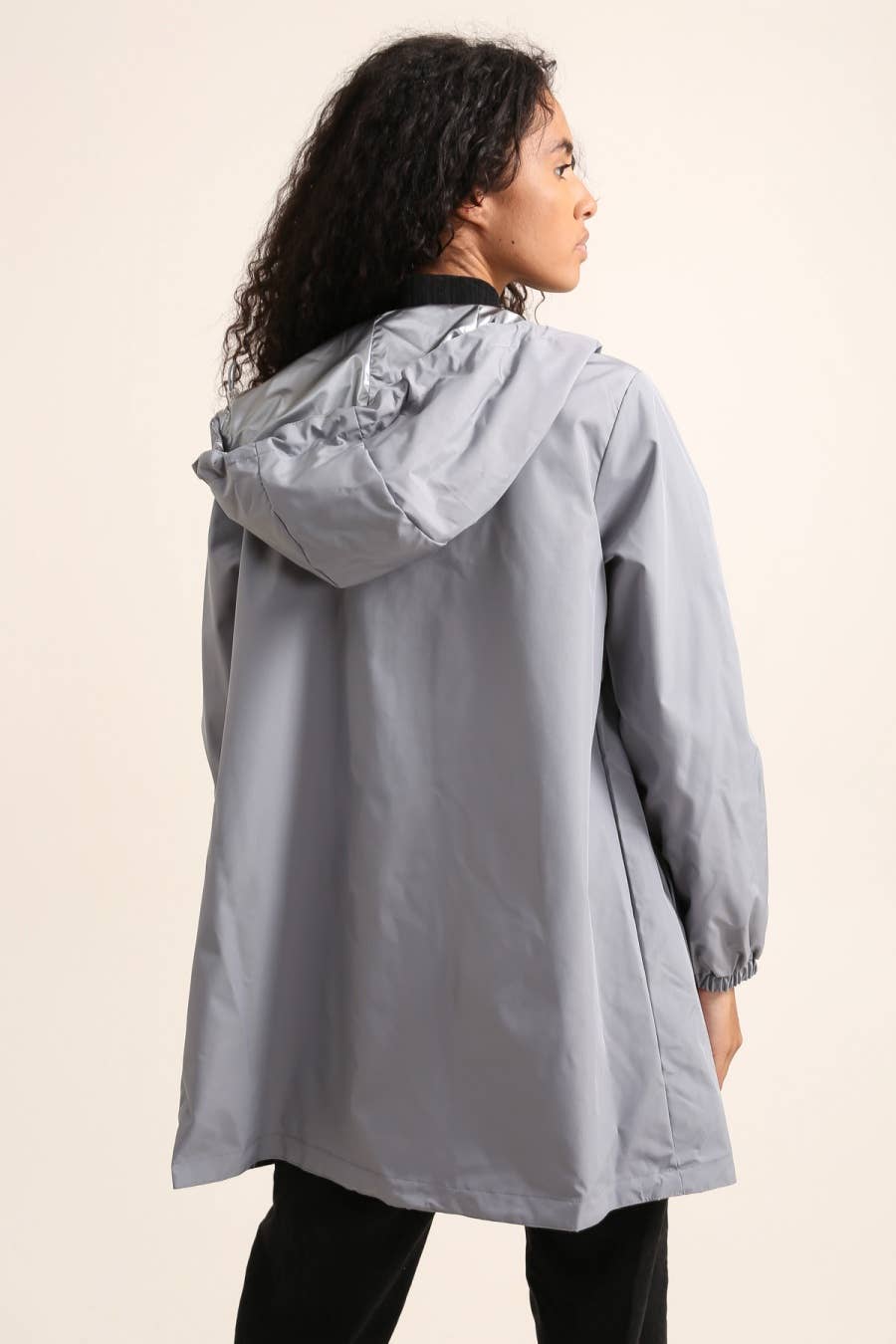 Attrait Paris - Wholesale Raincoat - Women's - Long reversible hooded waterproof jacket45