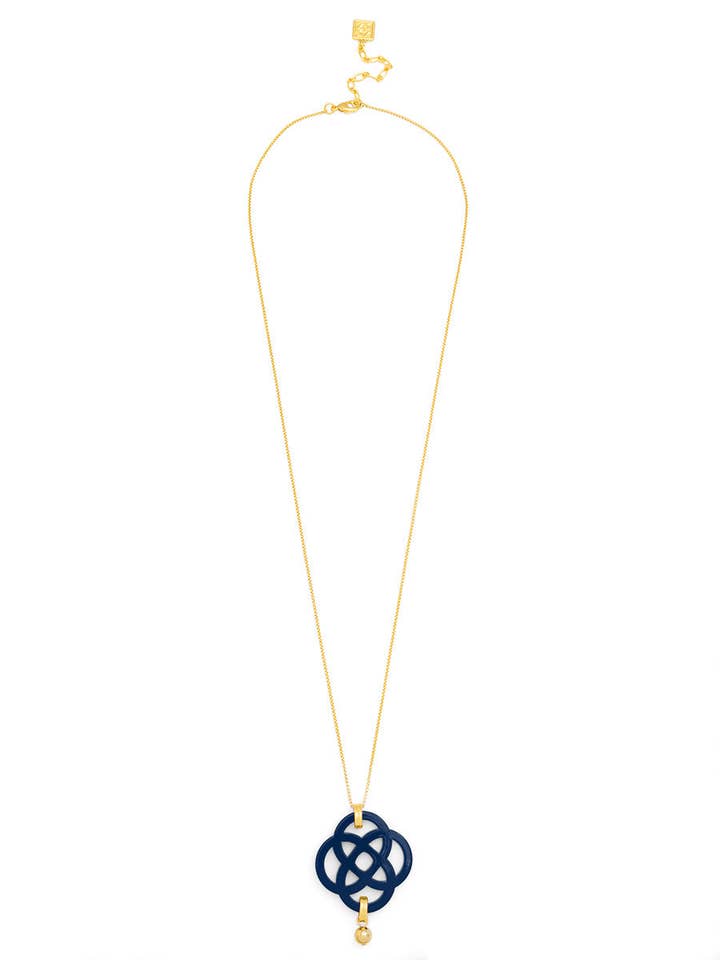 Sierlijke ketting met lange ketting en vierbladige hanger voor wholesale door ZENZII Jewelry
