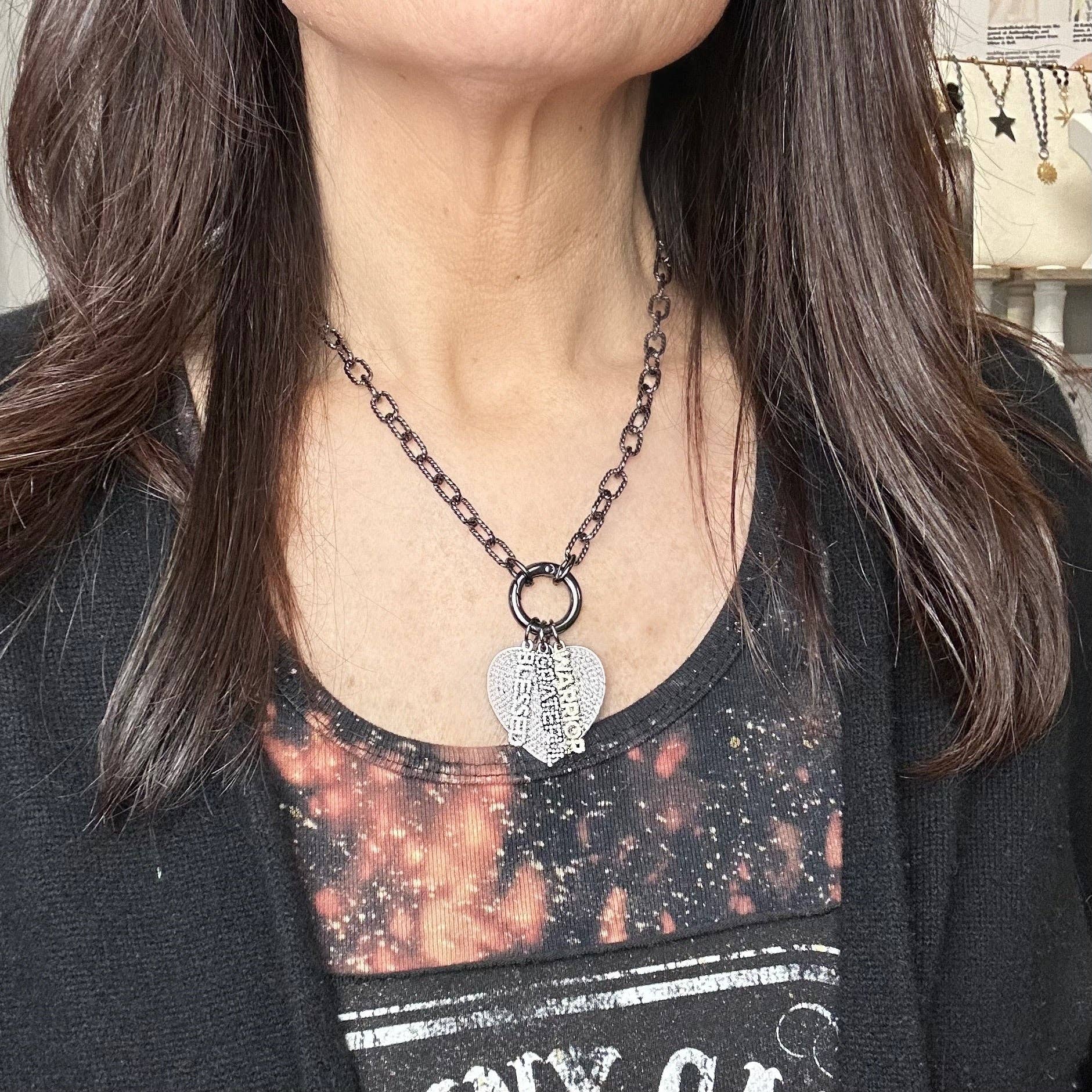 Love, Lisa – Engroshandel Vedhæng/charm – Skinnende Ordkæder30