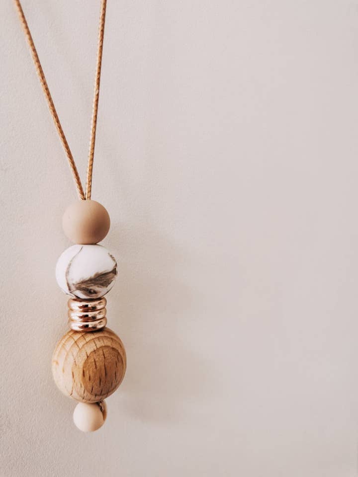 Nudes Blossom Weight Pendant for wholesale by Bennie Blooms