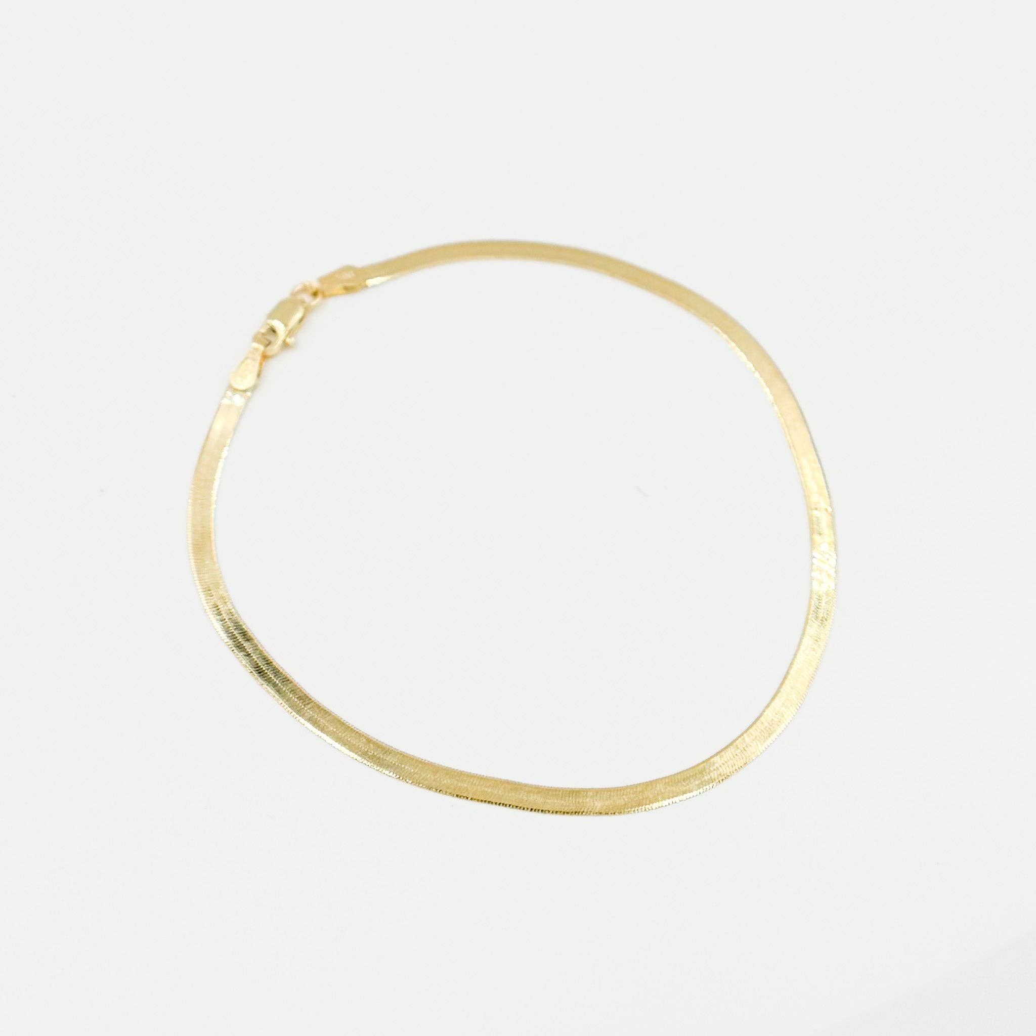 024G2CPY4L001Bracelet. 14k Solid Yellow Gold Herringbone Bracelet for wholesale on Faire2