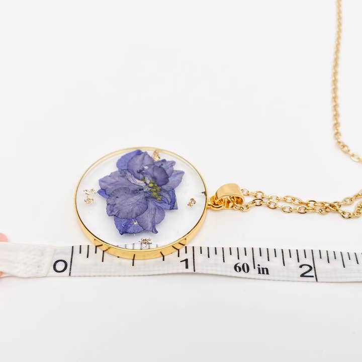 Mio Queena - Wholesale Pendant/Charm Necklace - Delphinium Pressed Dried Flower Pendant Necklace - PDF3