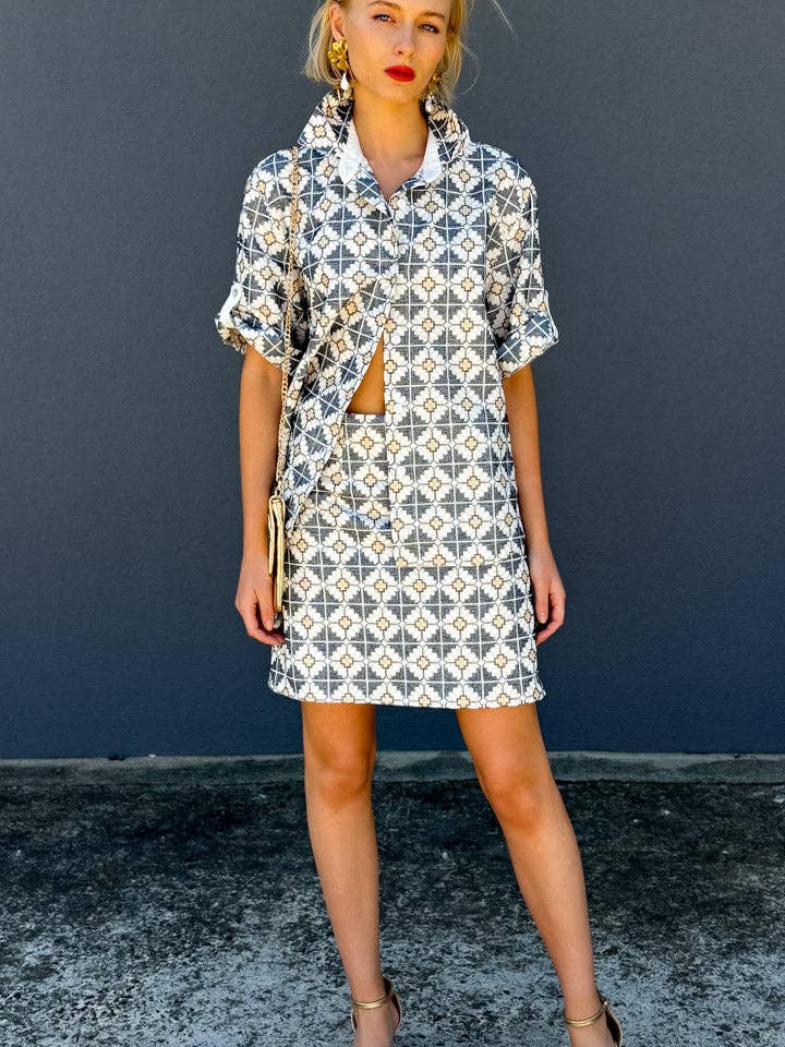 Chemise archaïque Kori Daisy pour la vente par HOSS