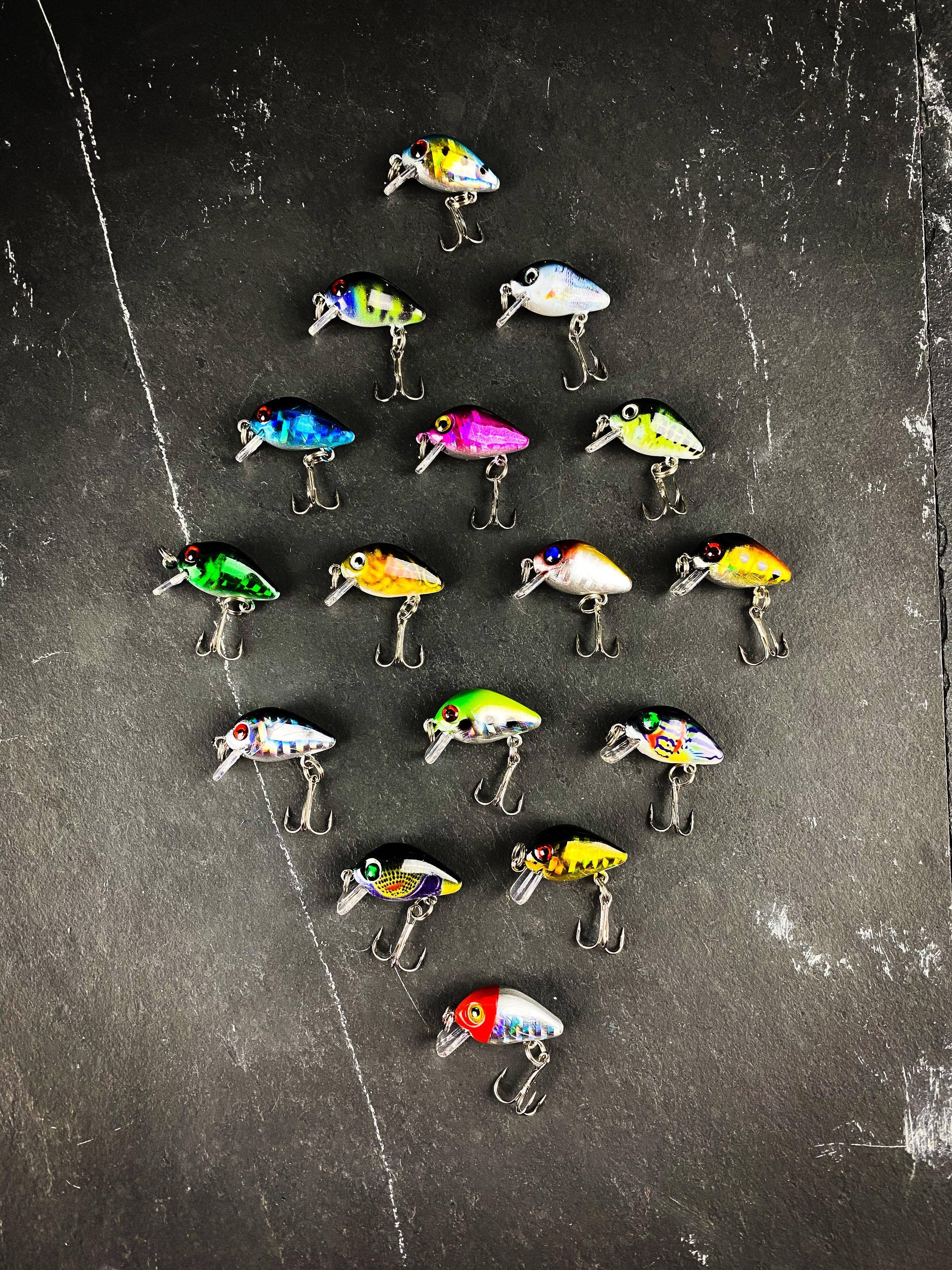 Outdoor Junction – Engroshandel Sportsudstyr – Mini Hard Crankbait Sænkende Minnow Sæt0