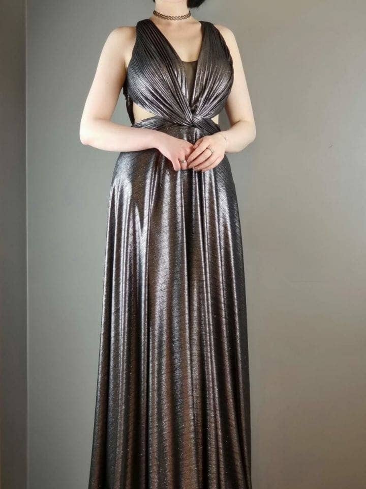 robe noire de luxe pour femme pour la vente par phoenix fashion