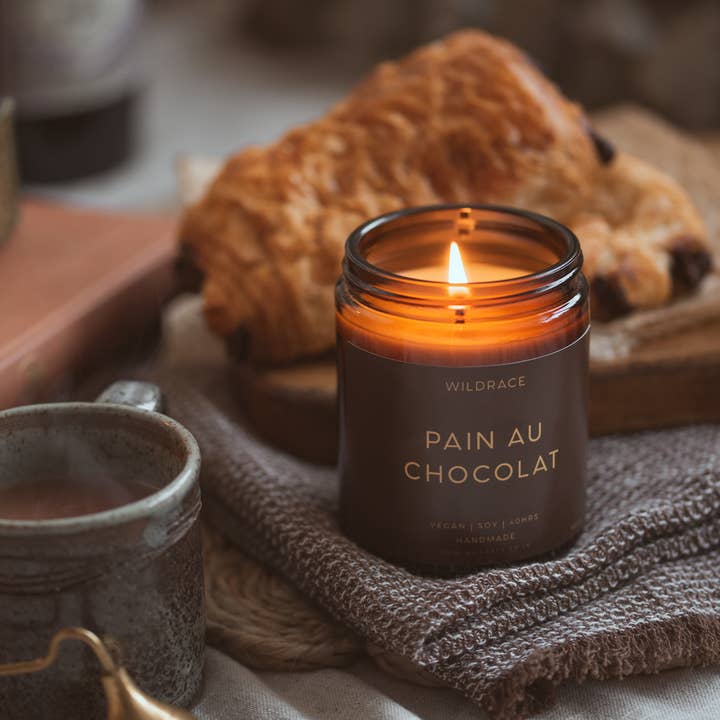 WILDRACE - Wholesale Jar/Filled Candle - Pain Au Chocolat Candle - Bakery Theme