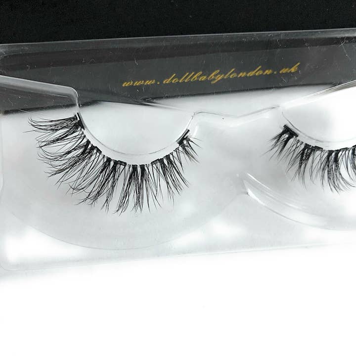 Dollbaby London Lashes - Venta al por mayor Pestañas postizas - Marbella - Pestañas magnéticas de visón sintético, banda transparente