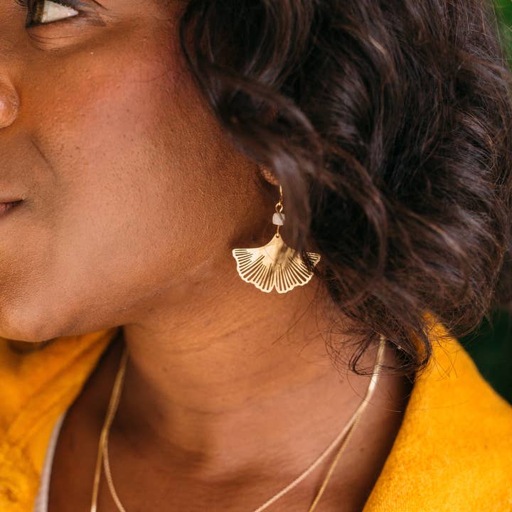 Crafts & Love – wholesale Dangle earrings – Ginko Earrings - Moonstone4