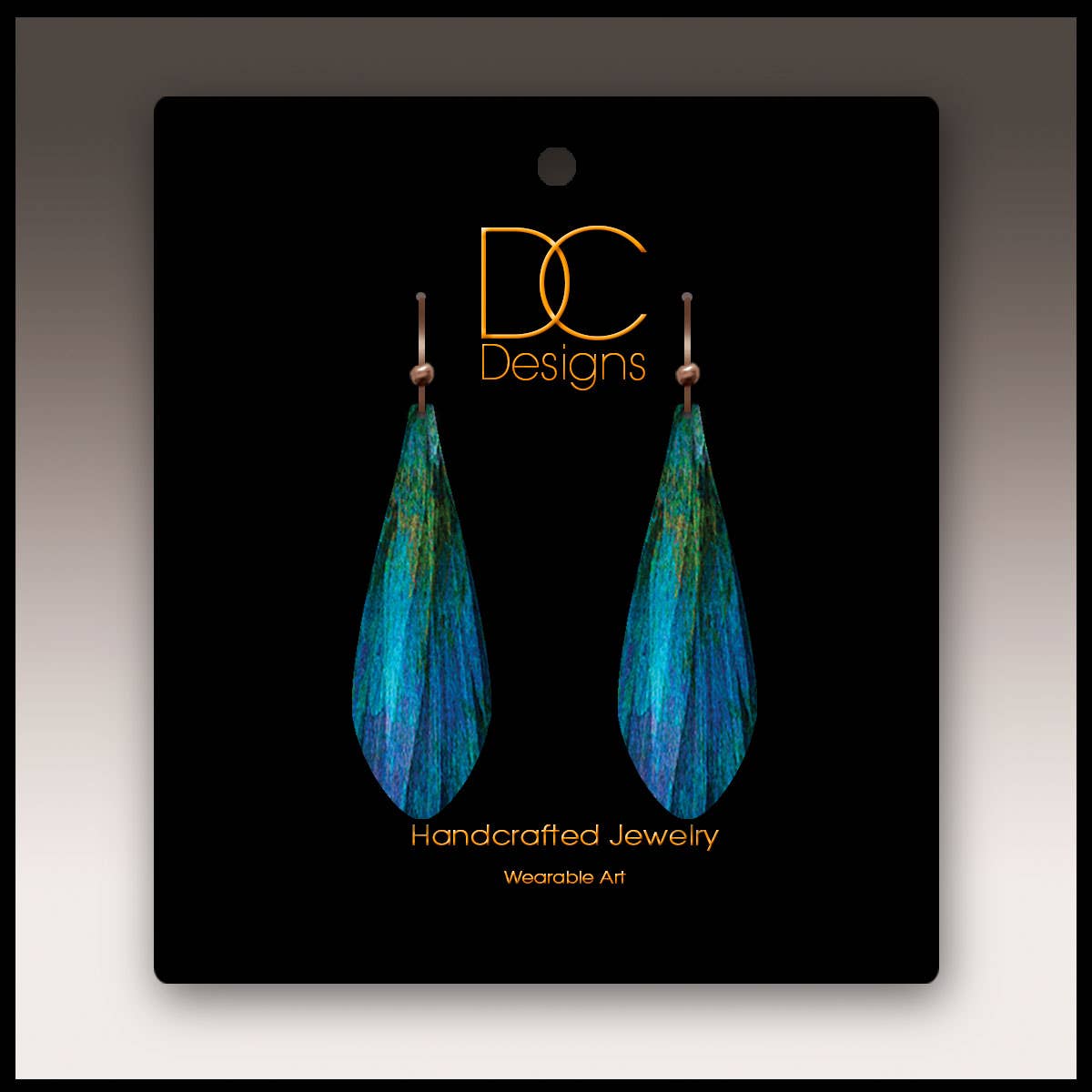 Illustrated Light & DC Designs - Vente Boucles d'oreilles pendantes - Boucles d'oreilles abstraites faites à la main par Blue Nature1