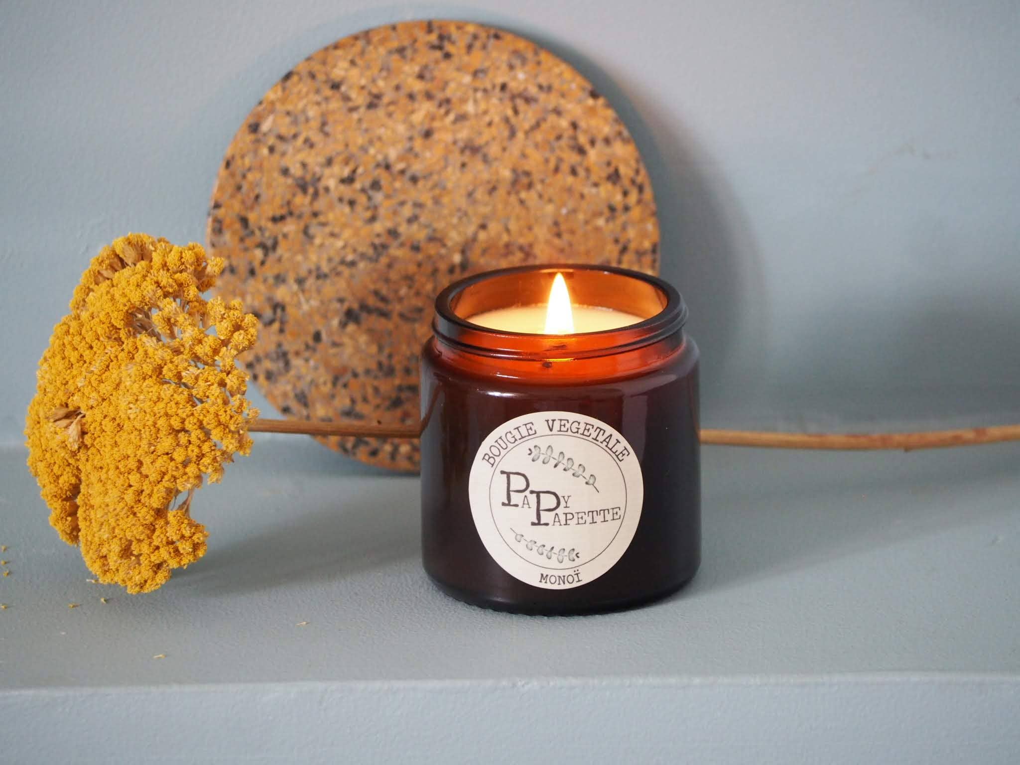 PAPY PAPETTE - Venta al por mayor Velas en tarros - Vela Vegetal Monoi con tapa negra1