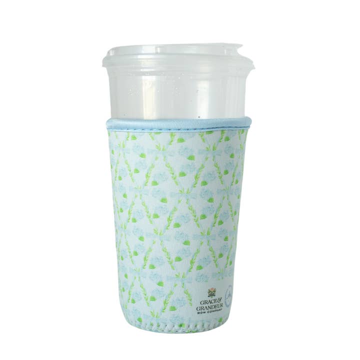 Grace & Grandeur - Wholesale Drink Huggers & Koozies - Iced Coffee Sleeve - Blue Hydrangea Trellis
