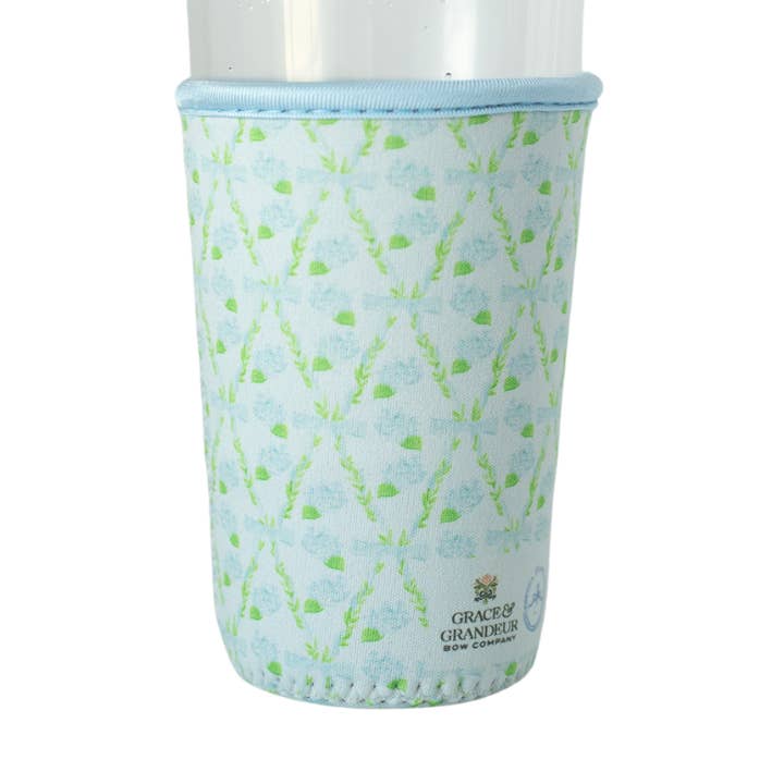 Grace & Grandeur - Wholesale Drink Huggers & Koozies - Iced Coffee Sleeve, Drink Sleeve - Blue Hydrangea Trellis5