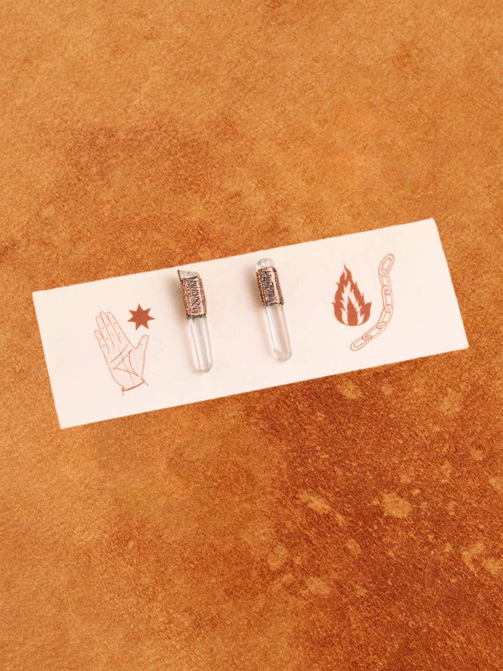 Øreringe med kvarts krystal | Kobber + Sterlingsølv for engroshandel hos The Cyprus Cabinet