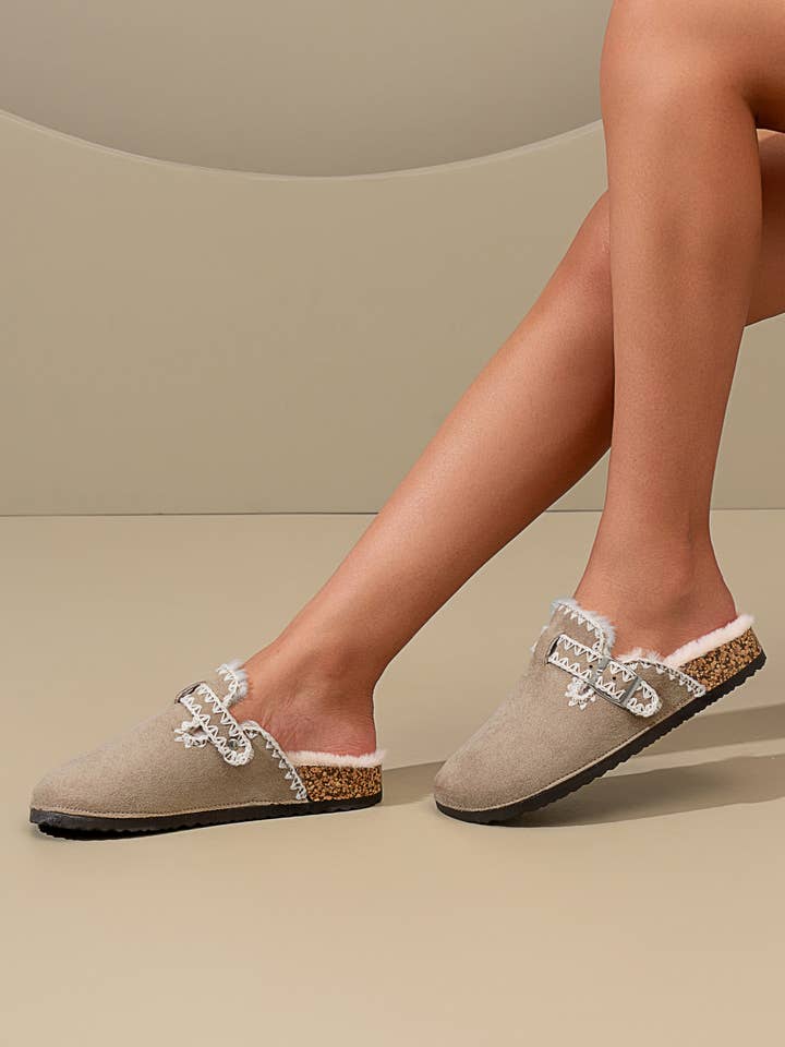 C'M PARIS - Wholesale Mules - Women's - Braided Strap Mule with Jewel Buckle 21557