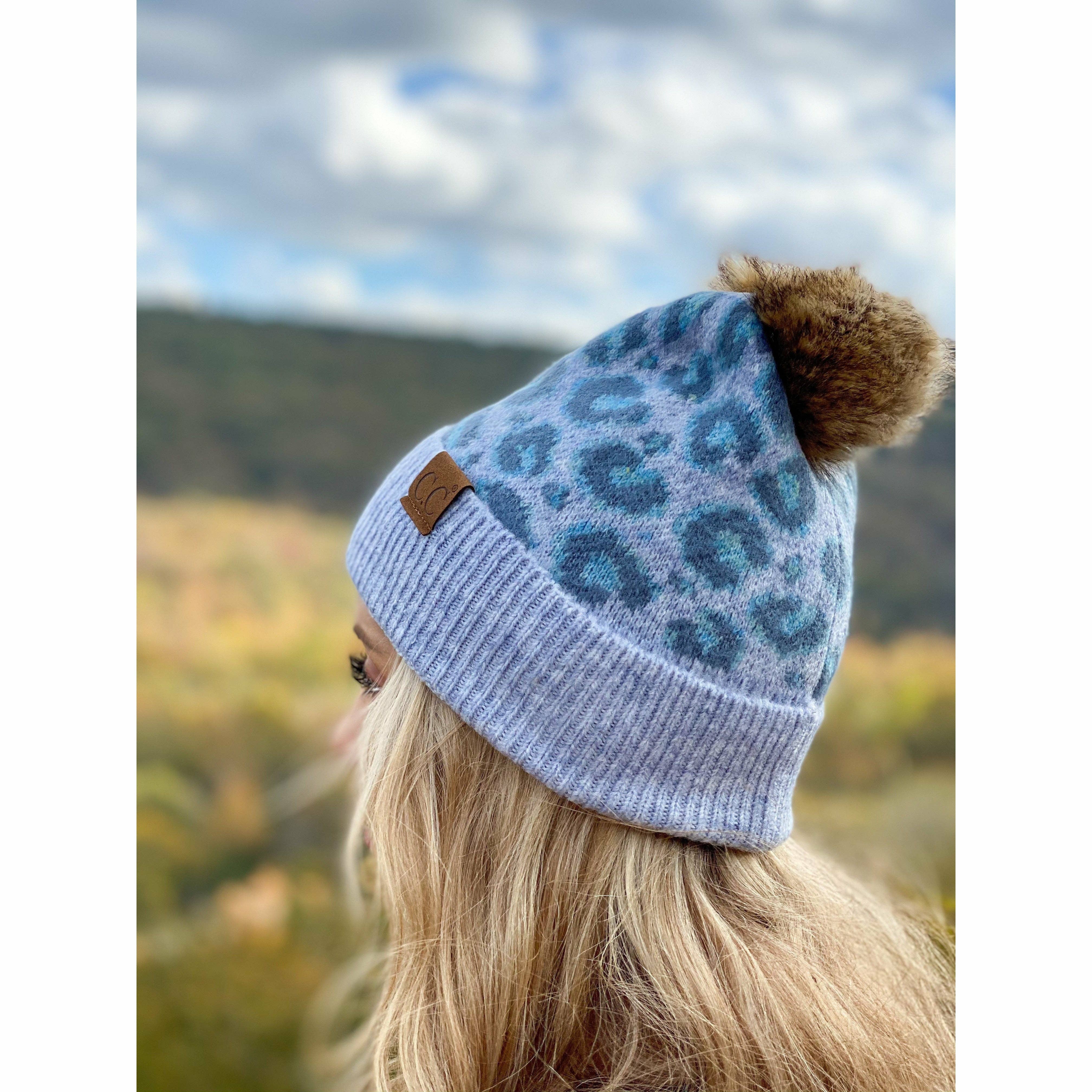 C.C Beanie - Venta al por mayor Gorro de lana - Mujer - Gorro con pompones de piel sintética con estampado de leopardo HAT35135