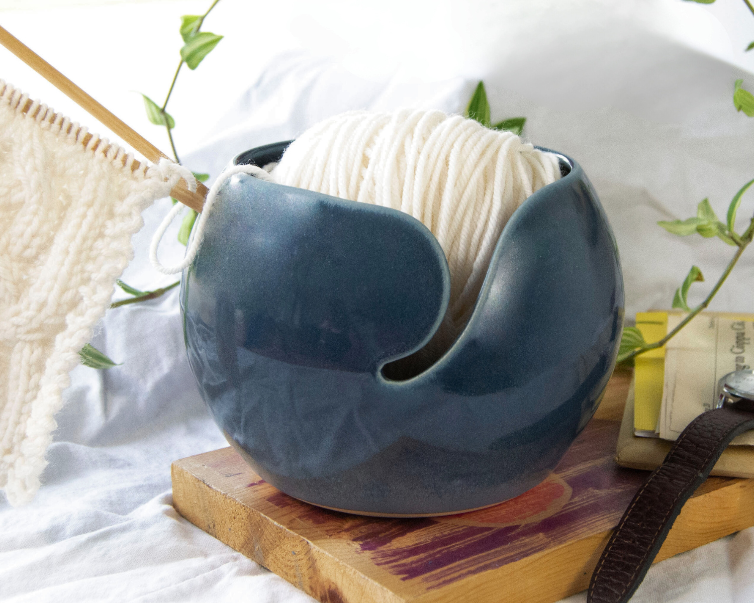 Cōppa Cōllaborative LLC - Wholesale Knitting/Crochet Supplies - Minimal Ceramic Yarn Bowl5