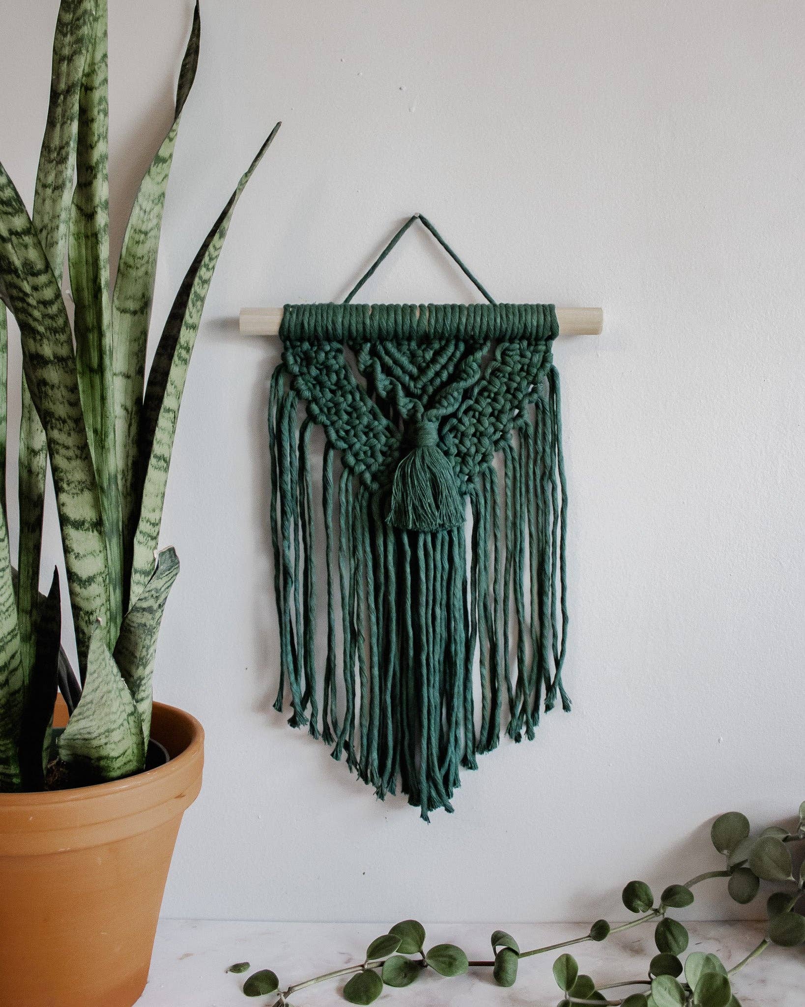 Modern Bo Studio - Wholesale Tapestry/Textile - "Piper" - Small Macrame Wall Hanging7
