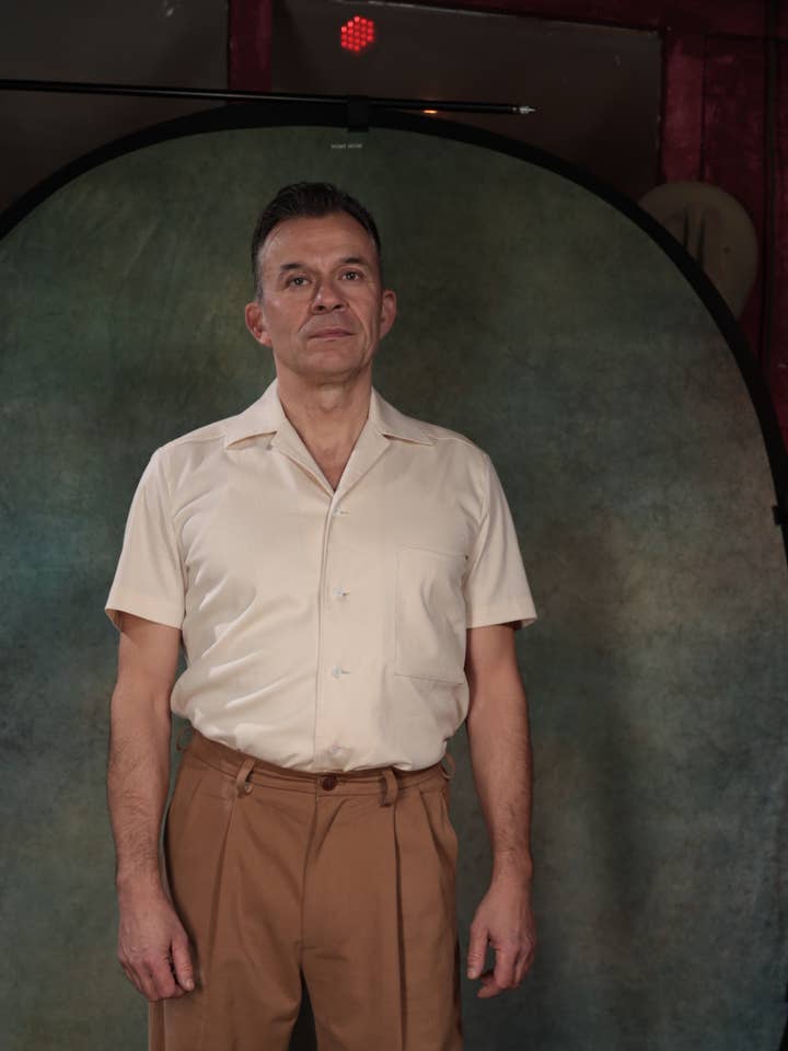 Men's bowling shirt for wholesale by Gabriele Sabe