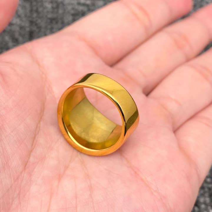 Mio Queena – Anel de cocktail/declaração por atacado – Anel de Aço Inoxidável Banhado a Ouro 18K com Concha Embutida - FGS2