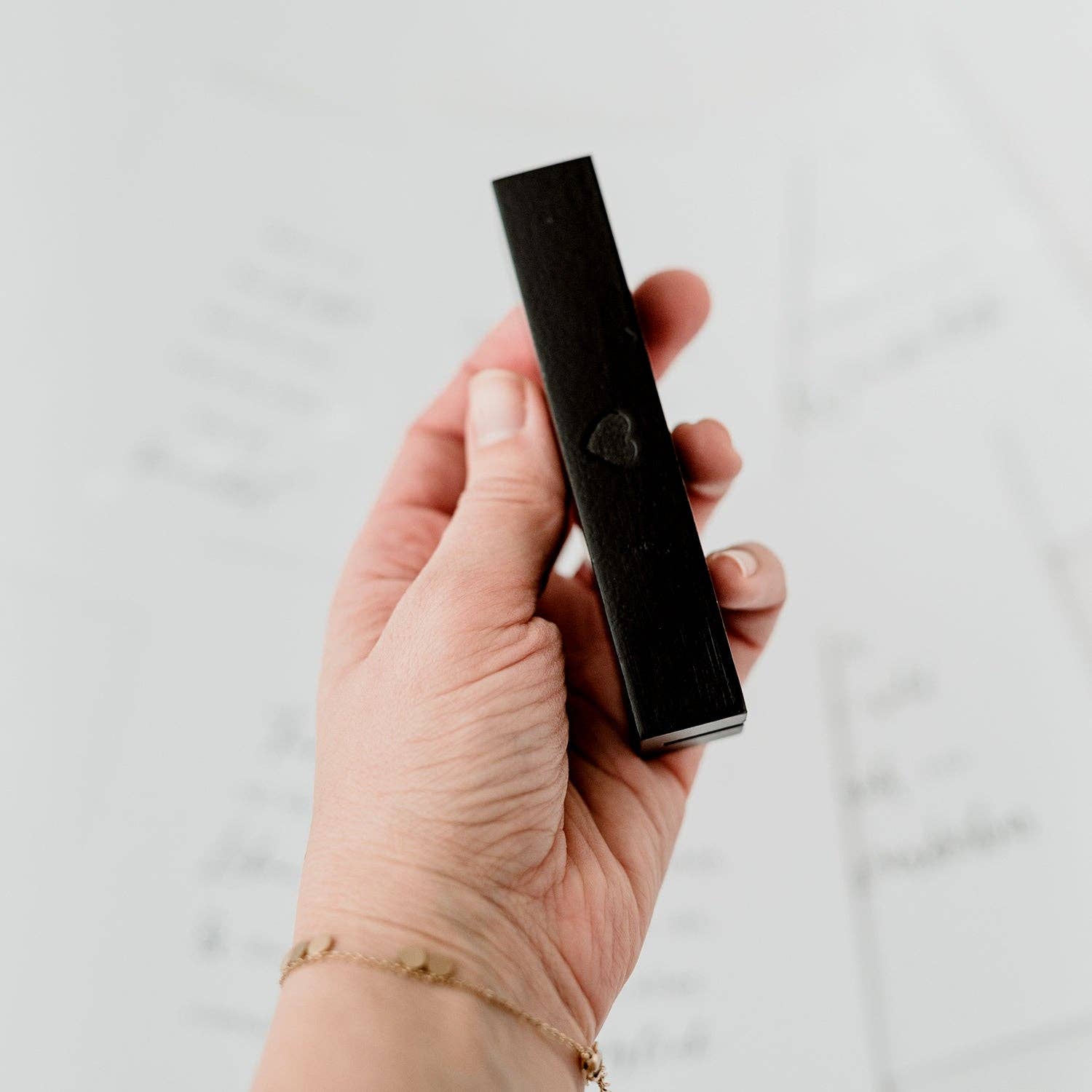 Eulenschnitt - Wholesale Picture Frame Stand - Card stand set of 2 - 10.5 cm heart black (PU = 6 sets)2