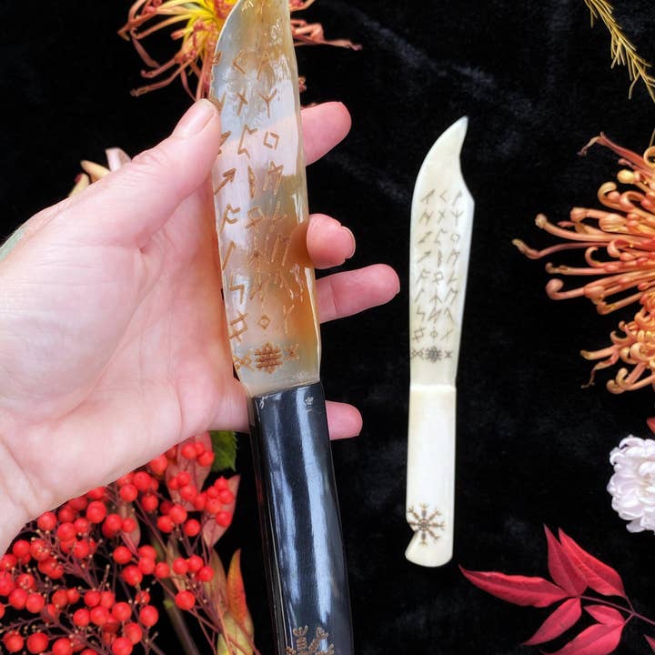 Keven Craft Rituals LLC - Wholesale Spiritual Stone/Crystal - Etched Horn or Bone Ritual Knives, Athames and Tools8