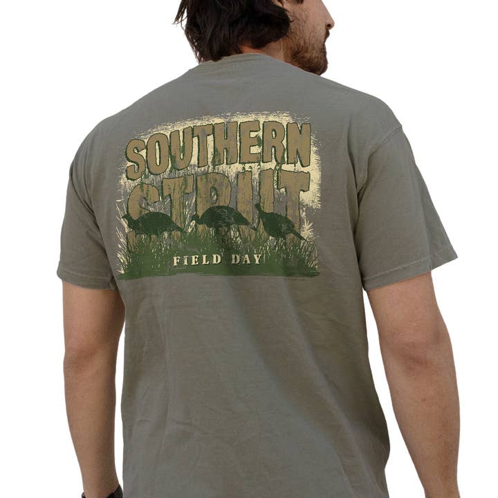 Maglietta a maniche corte in pietra arenaria Field Day per la vendita all'ingrosso da parte di Southern Strut