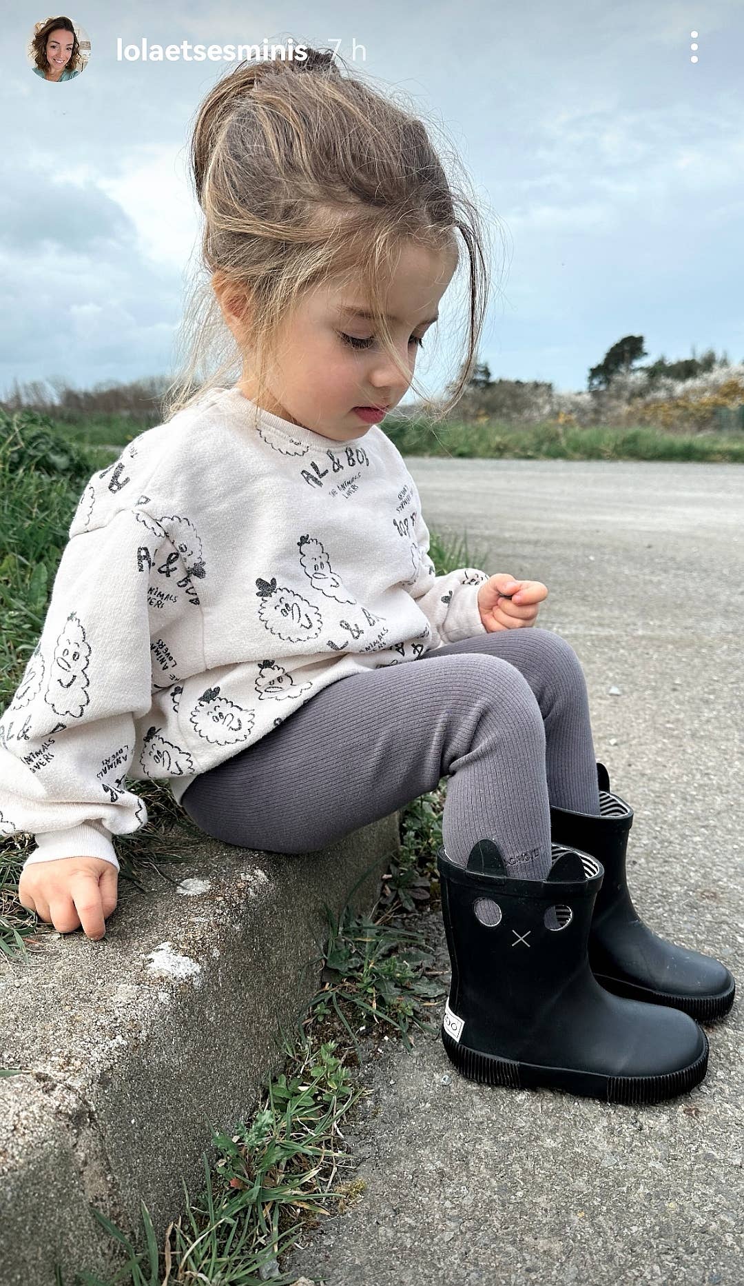 BOXBO - Venta al por mayor Botas de agua - Niños - Botas de lluvia LOOKICAT negras para niños - Botas para bebés1