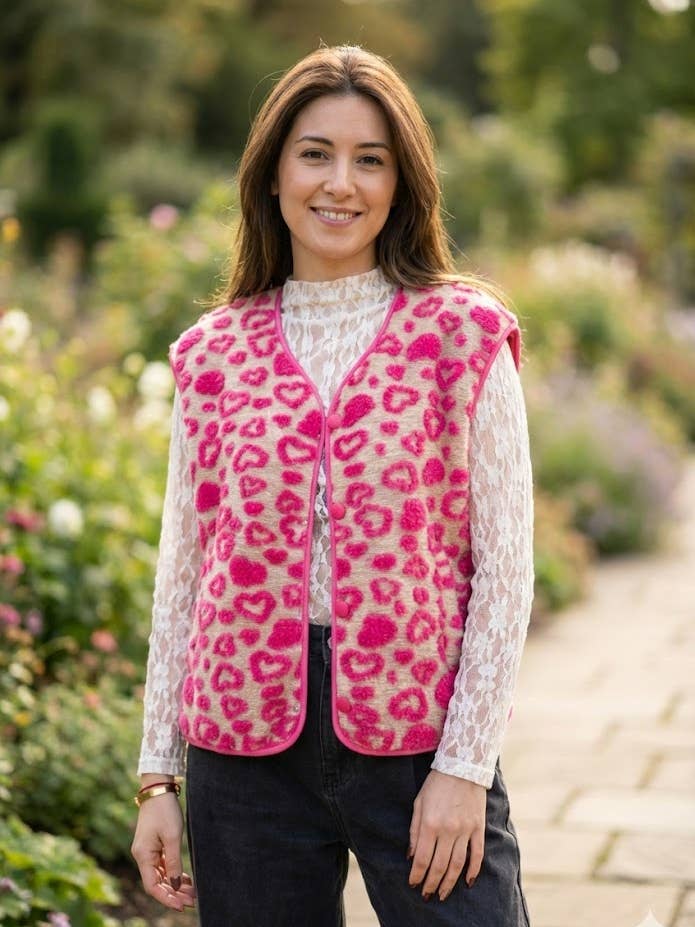 Patterned vest in various textures for wholesale by VICTORIA&ISAAC