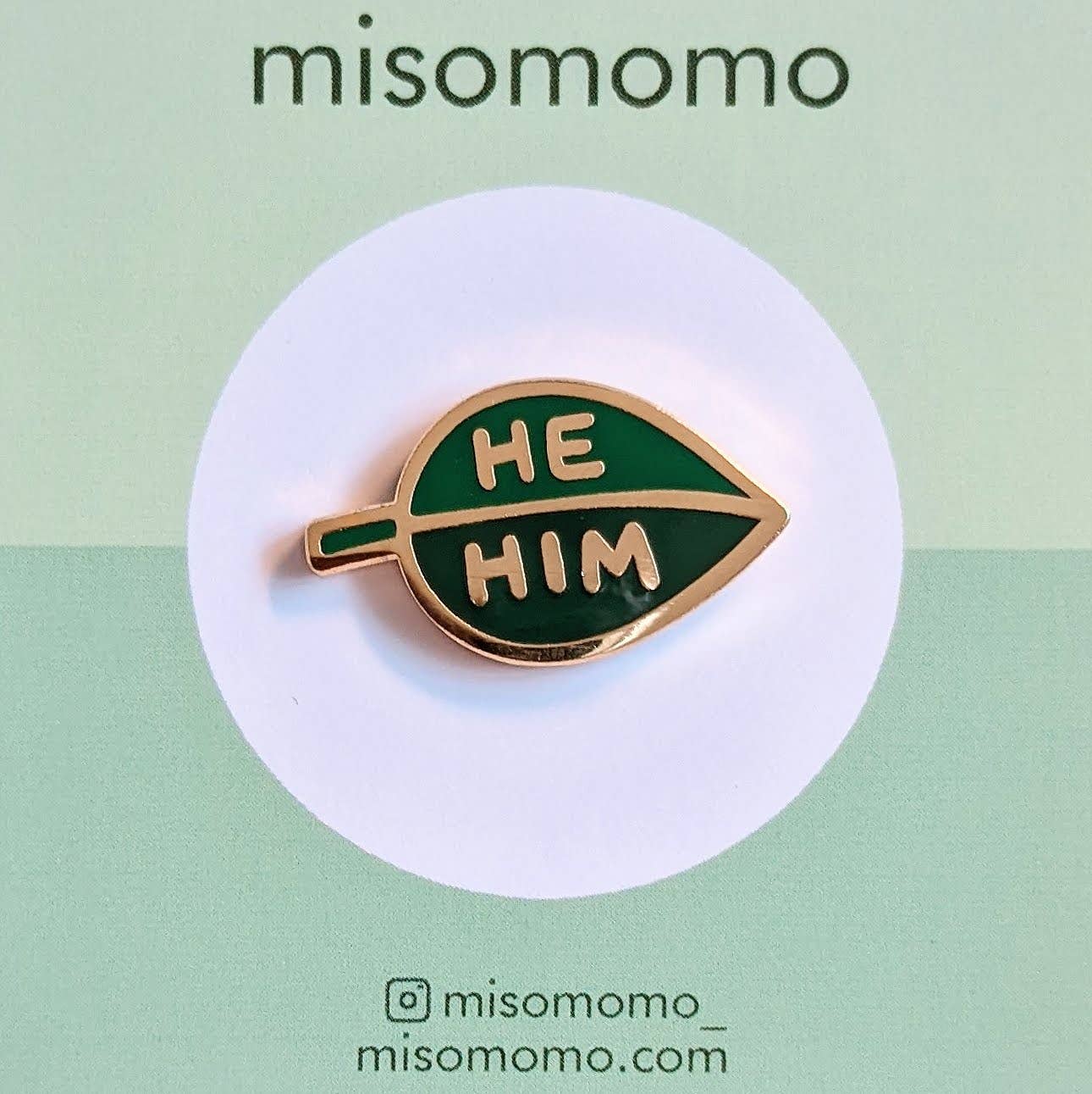 misomomo - Venta al por mayor Botón/prendedor - Pronombre Leaf Pin - él/él11