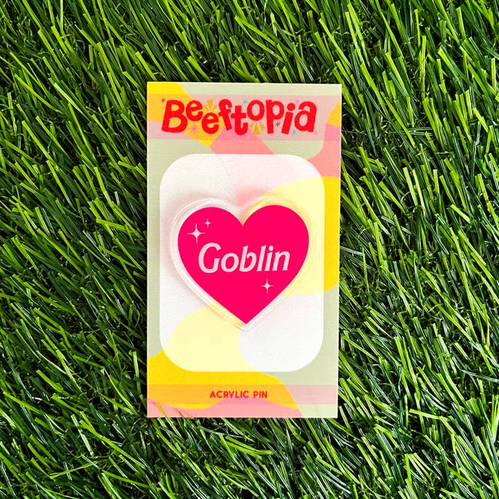Beeftopia – wholesale Nål och knapp för kavajslag – Goblin akrylnål | Roligt rosa Barbie-inspirerat tillbehör1