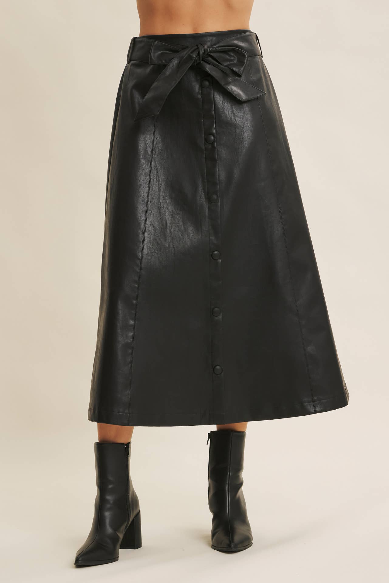 in february - Wholesale Skirt - Women's - SOPHISTICATED VEGAN FAUX LEATHER BELTED MIDI SKIRT18
