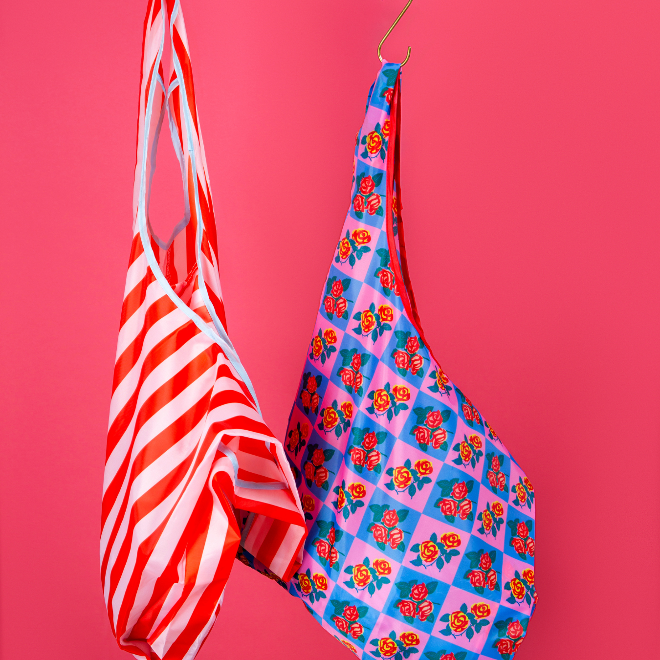 Lucky Goods Paper - Wholesale Tote Bag - Women's - Charming Florals Foldable Nylon Tote6