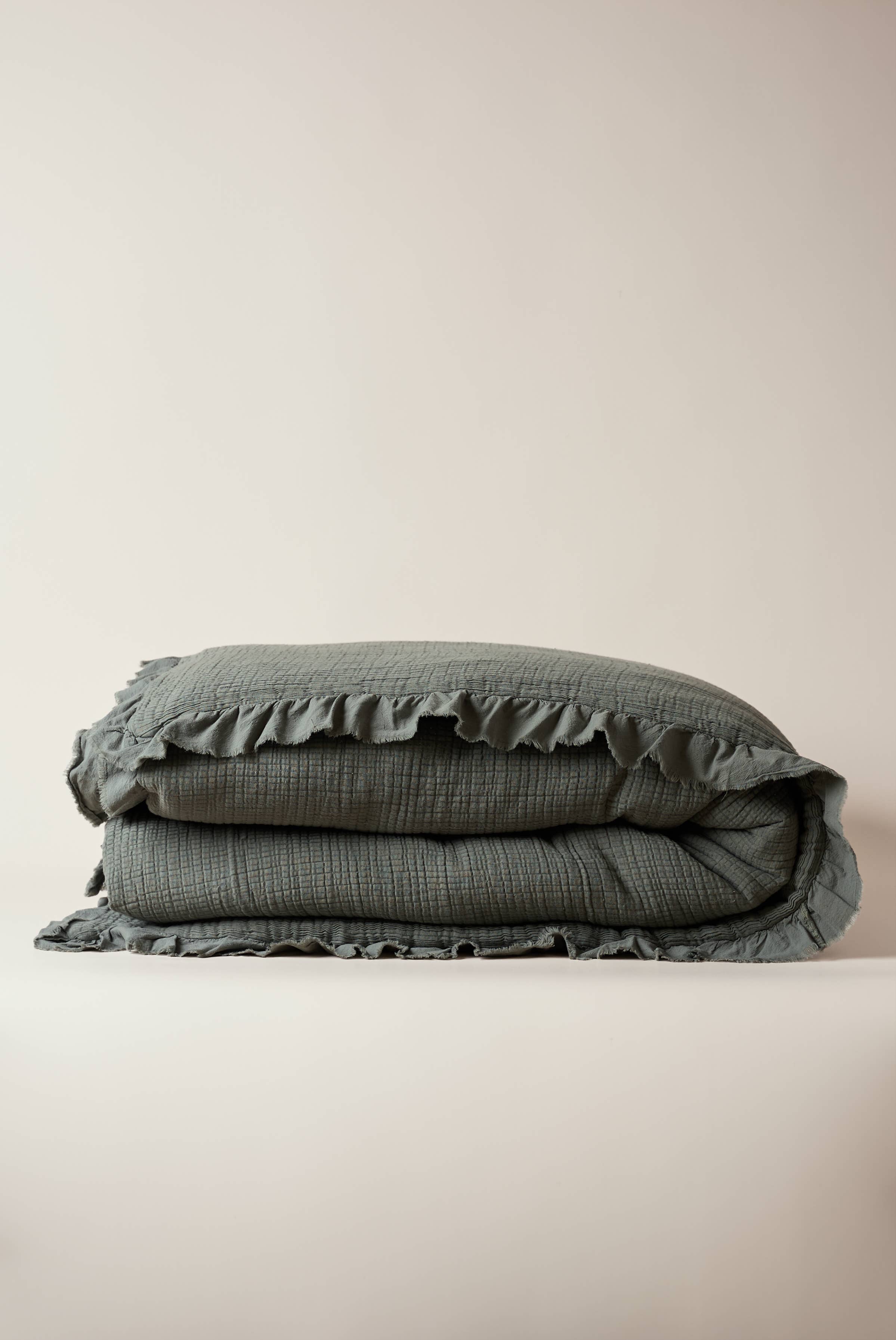 Autumn Paris - Wholesale Duvet Cover - Bed Linen Frill - In stock1